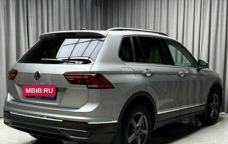 Volkswagen Tiguan II, 2021 год, 2 579 000 рублей, 6 фотография
