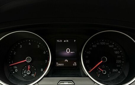 Volkswagen Tiguan II, 2021 год, 2 579 000 рублей, 34 фотография
