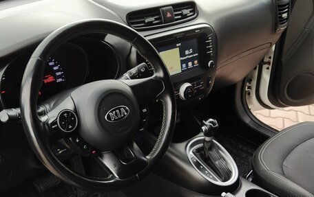 KIA Soul II рестайлинг, 2018 год, 1 919 000 рублей, 24 фотография