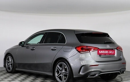 Mercedes-Benz A-Класс, 2018 год, 2 799 000 рублей, 8 фотография