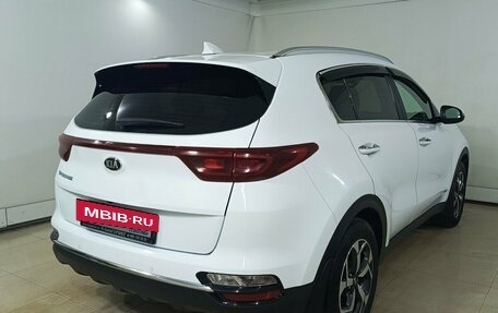 KIA Sportage IV рестайлинг, 2021 год, 2 460 000 рублей, 4 фотография