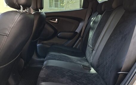 Hyundai ix35 I рестайлинг, 2011 год, 1 050 000 рублей, 12 фотография