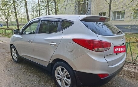 Hyundai ix35 I рестайлинг, 2011 год, 1 050 000 рублей, 28 фотография