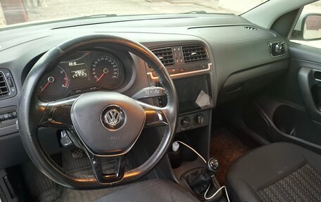 Volkswagen Polo VI (EU Market), 2017 год, 1 200 000 рублей, 3 фотография