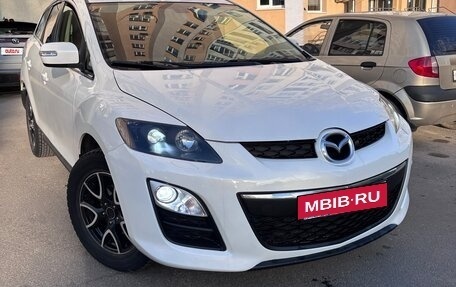 Mazda CX-7 I рестайлинг, 2011 год, 900 000 рублей, 2 фотография