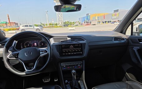 Volkswagen Tiguan II, 2021 год, 4 350 000 рублей, 6 фотография