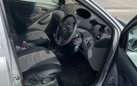 Toyota Vitz, 2002 год, 380 000 рублей, 12 фотография