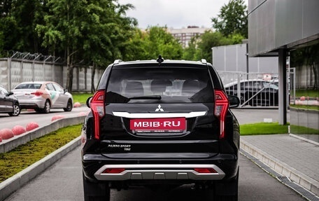 Mitsubishi Pajero Sport III рестайлинг, 2021 год, 3 849 000 рублей, 8 фотография