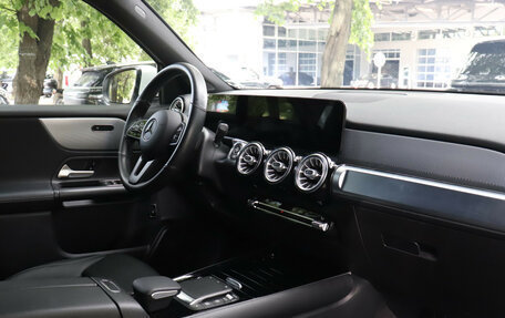 Mercedes-Benz GLB, 2020 год, 3 149 900 рублей, 10 фотография
