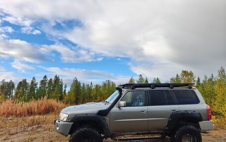 Nissan Patrol, 2005 год, 3 500 000 рублей, 2 фотография