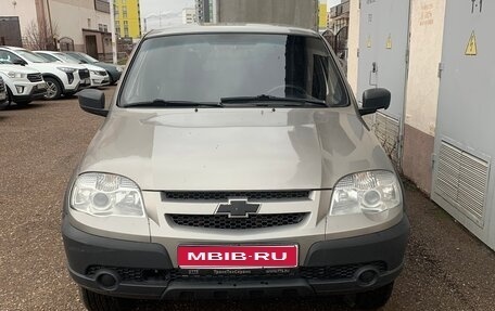 Chevrolet Niva I рестайлинг, 2016 год, 580 000 рублей, 1 фотография