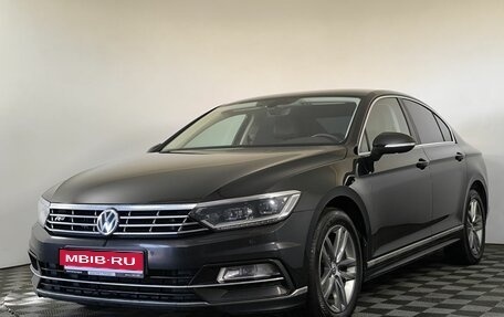 Volkswagen Passat B8 рестайлинг, 2018 год, 1 820 000 рублей, 1 фотография