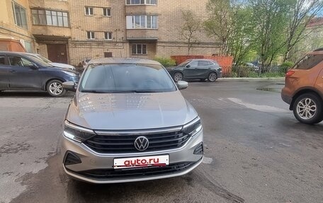 Volkswagen Polo VI (EU Market), 2021 год, 1 200 000 рублей, 1 фотография