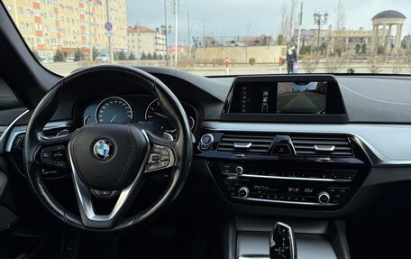 BMW 5 серия, 2019 год, 2 900 000 рублей, 15 фотография