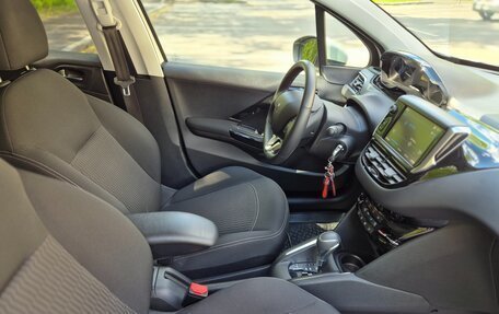 Peugeot 208 II, 2019 год, 980 000 рублей, 18 фотография