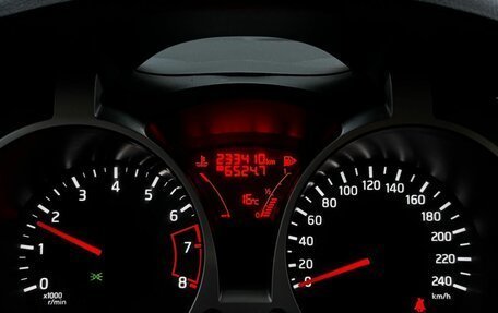 Nissan Juke II, 2013 год, 930 000 рублей, 16 фотография