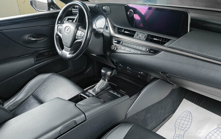 Lexus ES VII, 2021 год, 4 299 000 рублей, 11 фотография