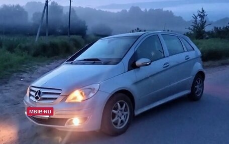 Mercedes-Benz B-Класс, 2006 год, 550 000 рублей, 4 фотография