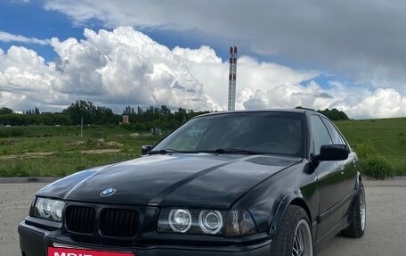 BMW 3 серия, 1998 год, 600 000 рублей, 2 фотография