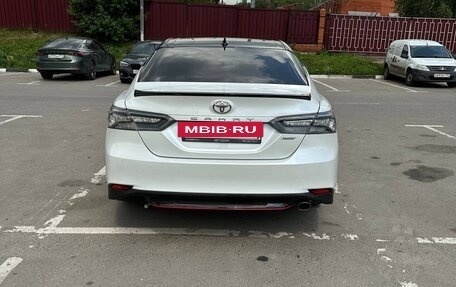 Toyota Camry, 2020 год, 3 200 000 рублей, 6 фотография