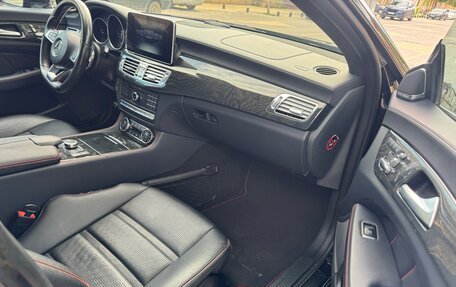 Mercedes-Benz CLS, 2015 год, 2 890 000 рублей, 9 фотография
