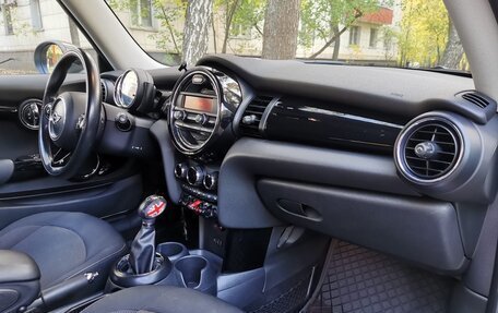 MINI Hatch, 2014 год, 1 100 000 рублей, 13 фотография