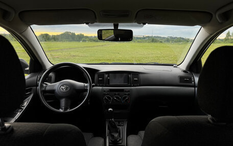 Toyota Corolla, 2004 год, 350 000 рублей, 9 фотография