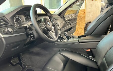 BMW 5 серия, 2010 год, 1 390 000 рублей, 16 фотография