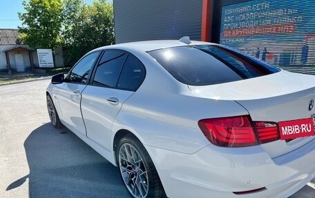 BMW 5 серия, 2010 год, 1 390 000 рублей, 4 фотография