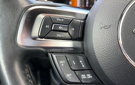Ford Mustang VI рестайлинг, 2020 год, 4 200 000 рублей, 28 фотография