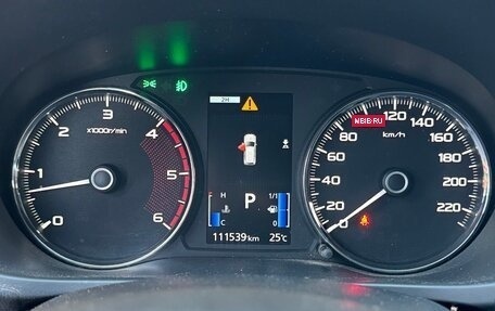 Mitsubishi Pajero Sport III рестайлинг, 2017 год, 2 390 000 рублей, 11 фотография