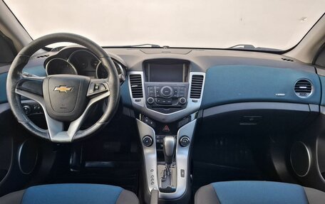 Chevrolet Cruze II, 2012 год, 695 000 рублей, 12 фотография
