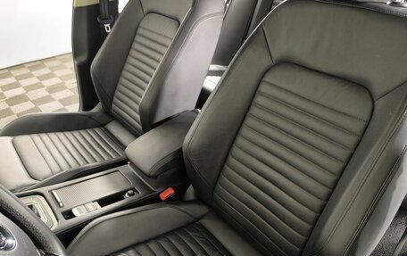Volkswagen Passat B8 рестайлинг, 2018 год, 1 820 000 рублей, 9 фотография