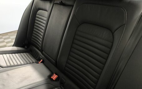 Volkswagen Passat B8 рестайлинг, 2018 год, 1 820 000 рублей, 13 фотография