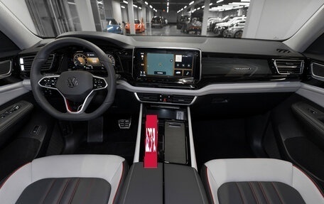 Volkswagen Teramont I, 2026 год, 5 200 000 рублей, 2 фотография