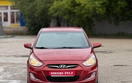 Hyundai Solaris II рестайлинг, 2011 год, 715 000 рублей, 2 фотография