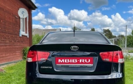 KIA Cerato III, 2010 год, 750 000 рублей, 4 фотография