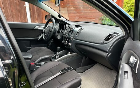KIA Cerato III, 2010 год, 750 000 рублей, 15 фотография