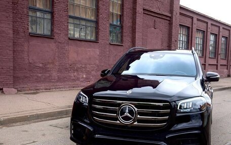 Mercedes-Benz GLS, 2024 год, 18 900 000 рублей, 2 фотография