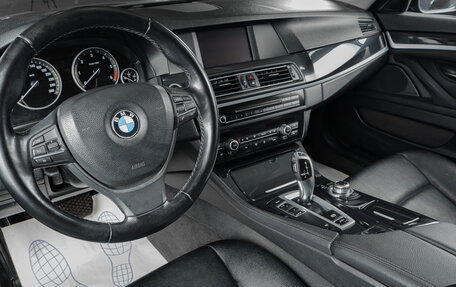 BMW 5 серия, 2012 год, 1 829 000 рублей, 7 фотография