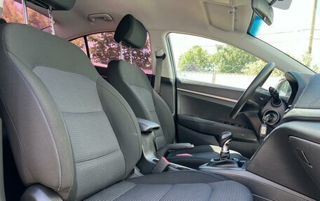 Hyundai Elantra VI рестайлинг, 2016 год, 1 377 000 рублей, 9 фотография