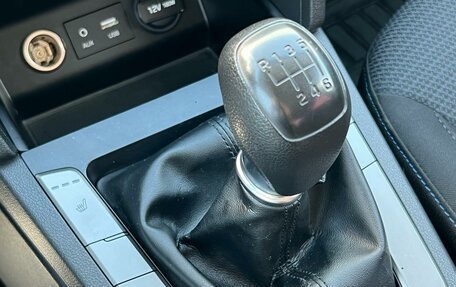 Hyundai Elantra VI рестайлинг, 2016 год, 1 377 000 рублей, 11 фотография