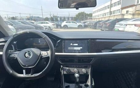 Volkswagen Lavida, 2022 год, 1 300 000 рублей, 8 фотография