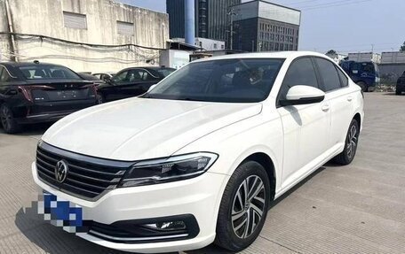 Volkswagen Lavida, 2022 год, 1 300 000 рублей, 1 фотография