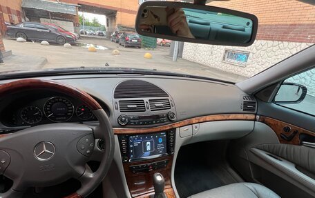 Mercedes-Benz E-Класс, 2002 год, 1 100 000 рублей, 15 фотография