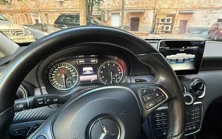 Mercedes-Benz GLA, 2016 год, 2 800 000 рублей, 11 фотография