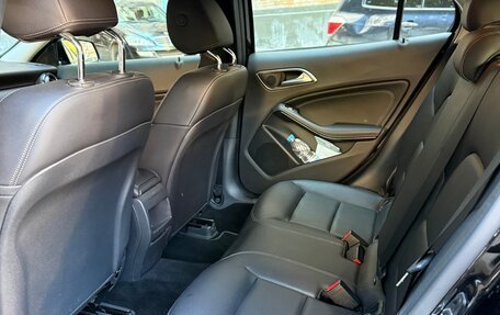 Mercedes-Benz GLA, 2016 год, 2 800 000 рублей, 14 фотография