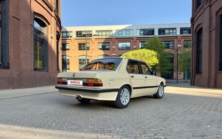 BMW 5 серия, 1983 год, 520 520 рублей, 7 фотография