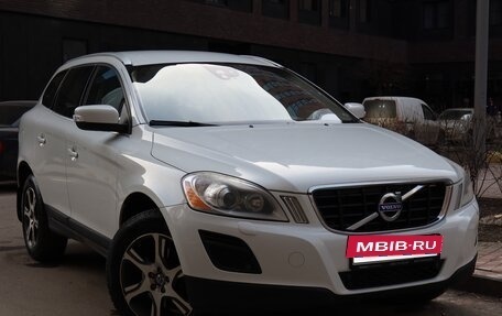 Volvo XC60 II, 2013 год, 1 350 000 рублей, 4 фотография