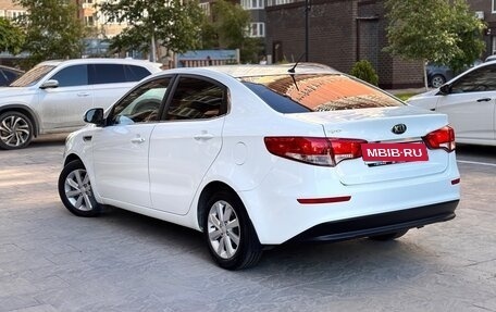 KIA Rio III рестайлинг, 2015 год, 1 050 000 рублей, 3 фотография